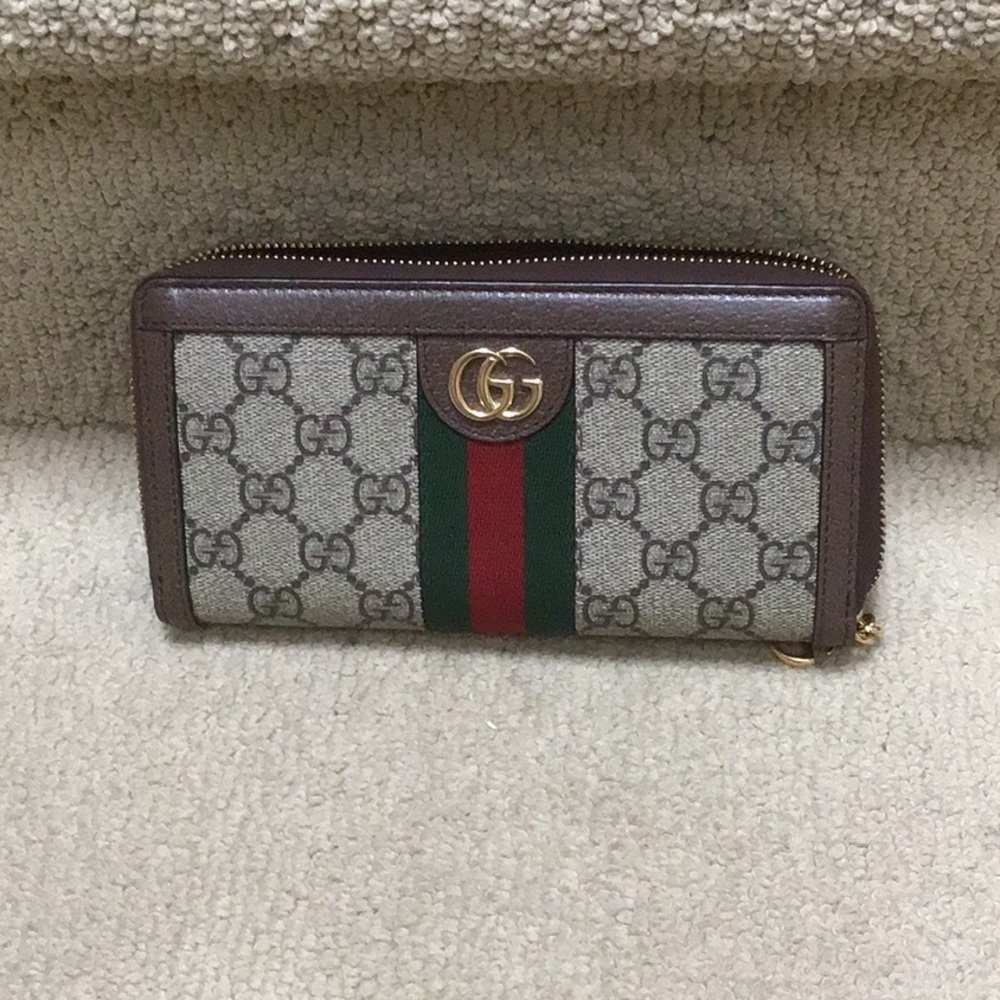 Ophidia GG zip around wallet